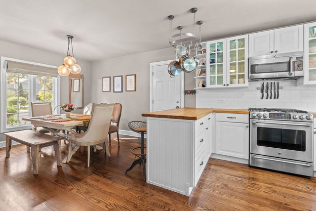365 Hampshire Lane, Lakewood, IL 60014