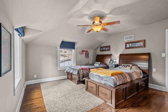 365 Hampshire Lane, Lakewood, IL 60014