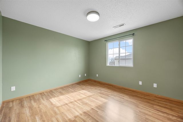 2824 Triple Crown Lane 12, Iowa City, IA 52240