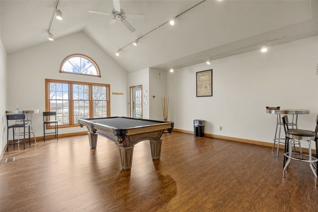 2824 Triple Crown Lane 12, Iowa City, IA 52240