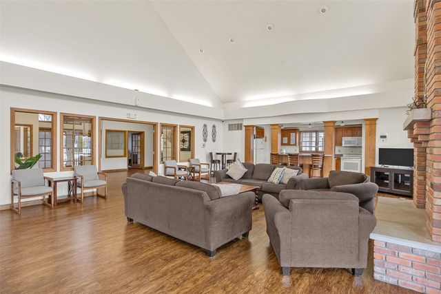 2824 Triple Crown Lane 12, Iowa City, IA 52240