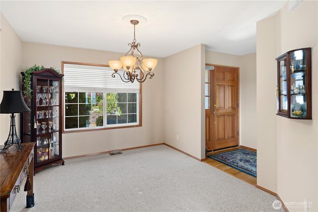 662 Pioneer Drive, Port Ludlow, WA 98365