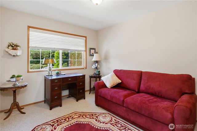 662 Pioneer Drive, Port Ludlow, WA 98365