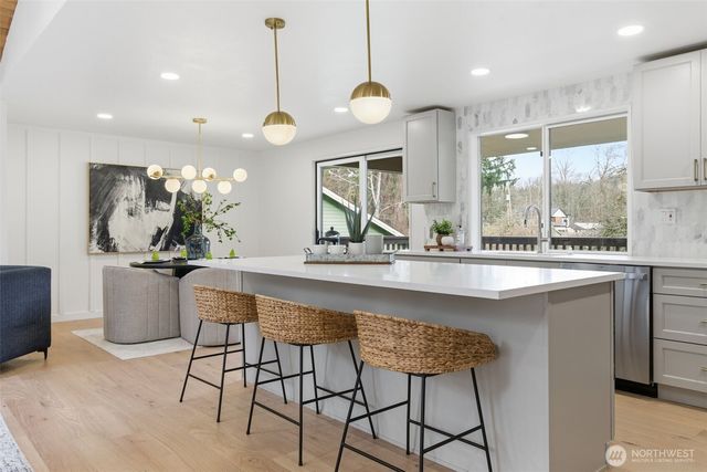 9110 122nd Place SE, Newcastle, WA 98056