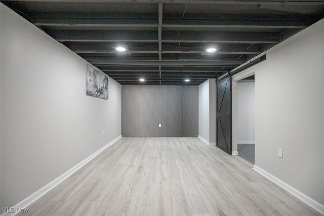 1076 Hardesty Boulevard, Akron, OH 44320