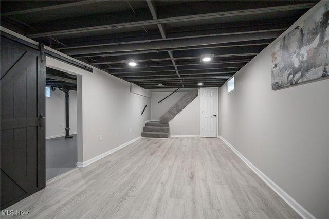 1076 Hardesty Boulevard, Akron, OH 44320