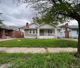 12370 Indiana Street, Detroit, MI 48204