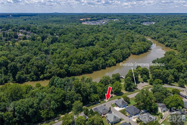 58 4th Street, Cramerton, NC 28032