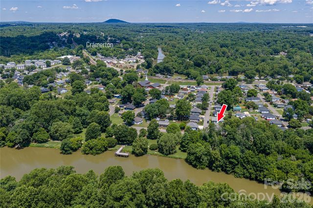 58 4th Street, Cramerton, NC 28032