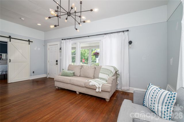 58 4th Street, Cramerton, NC 28032