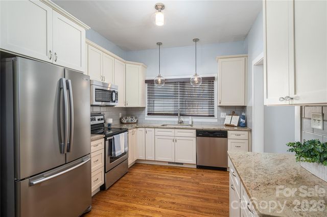 58 4th Street, Cramerton, NC 28032