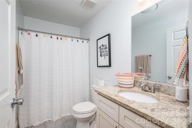 58 4th Street, Cramerton, NC 28032