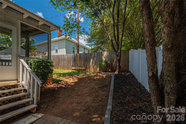 58 4th Street, Cramerton, NC 28032