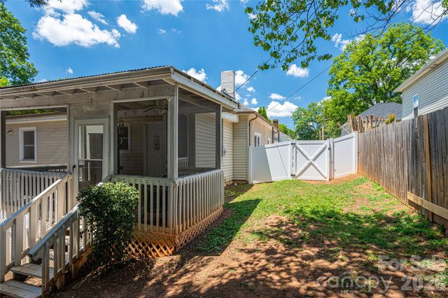 58 4th Street, Cramerton, NC 28032