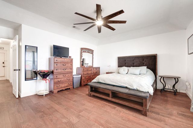 1402 Hawk TRL, Copperas Cove, TX 76522