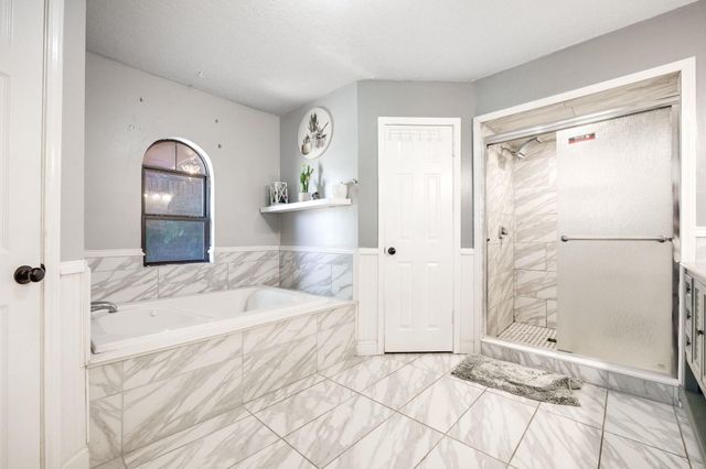 1402 Hawk TRL, Copperas Cove, TX 76522