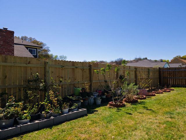 1402 Hawk TRL, Copperas Cove, TX 76522