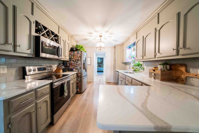 1316 Edgewood Dr, S, Pulaski, TN 38478