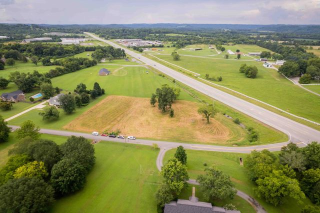 1316 Edgewood Dr, S, Pulaski, TN 38478