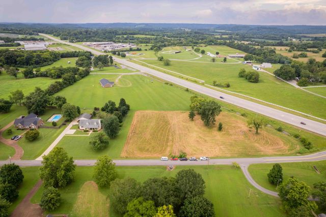 1316 Edgewood Dr, S, Pulaski, TN 38478