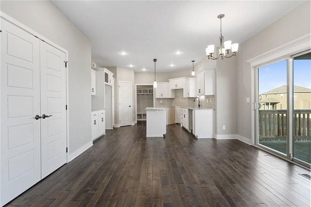 7200 NE 112th Street, Kansas City, MO 64156