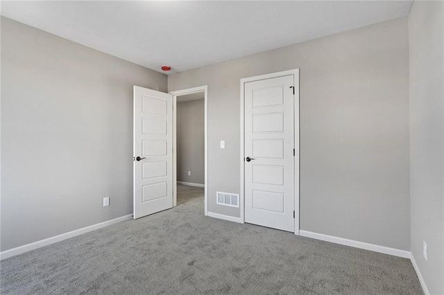 7200 NE 112th Street, Kansas City, MO 64156