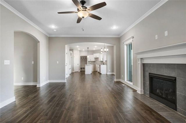 7200 NE 112th Street, Kansas City, MO 64156