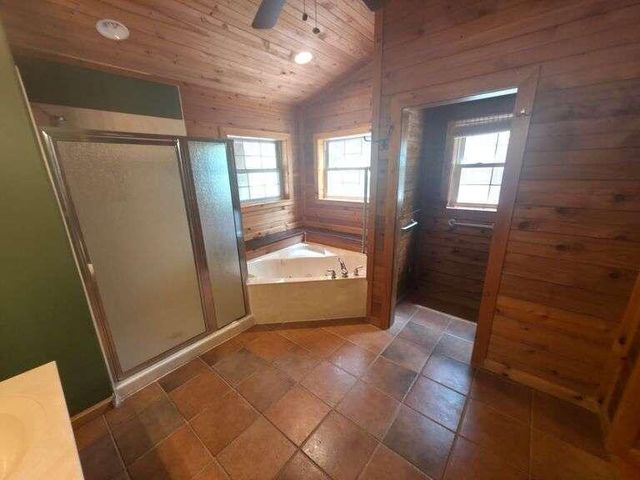 261 Wintergrape Lane, Rogersville, MO 65742