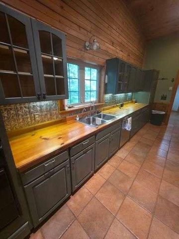 261 Wintergrape Lane, Rogersville, MO 65742