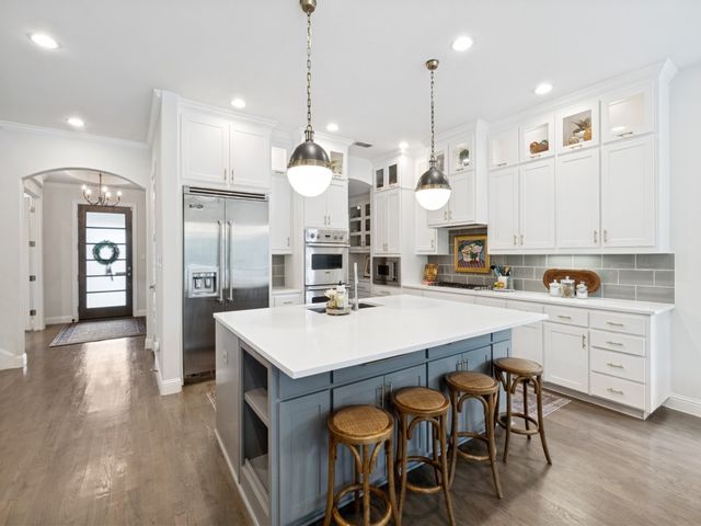 6722 Sondra Drive, Dallas, TX 75214