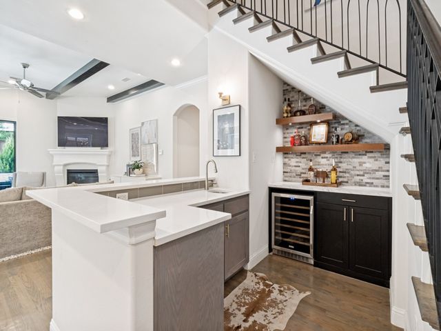 6722 Sondra Drive, Dallas, TX 75214