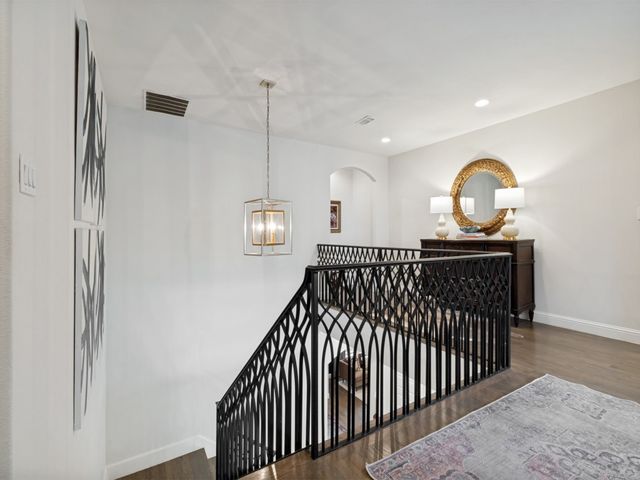 6722 Sondra Drive, Dallas, TX 75214