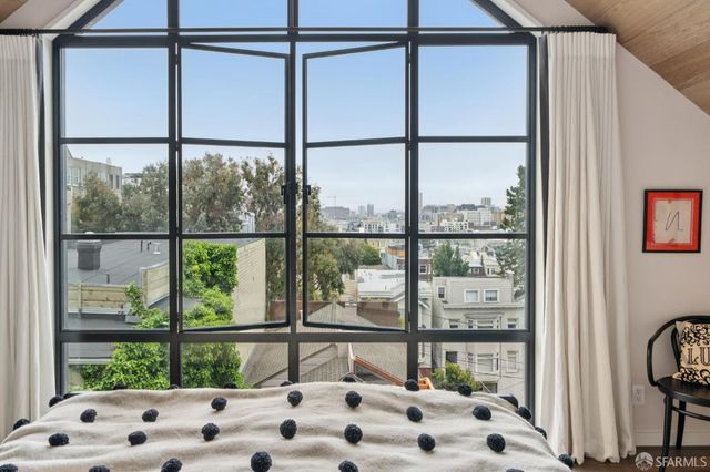 1330 Greenwich Street, San Francisco, CA 94109
