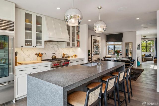 1330 Greenwich Street, San Francisco, CA 94109
