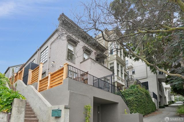 1330 Greenwich Street, San Francisco, CA 94109