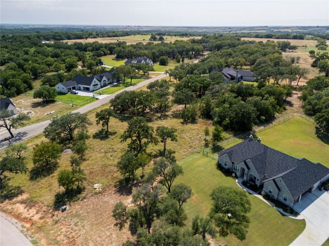601 Nyoka Bend, Weatherford, TX 76087
