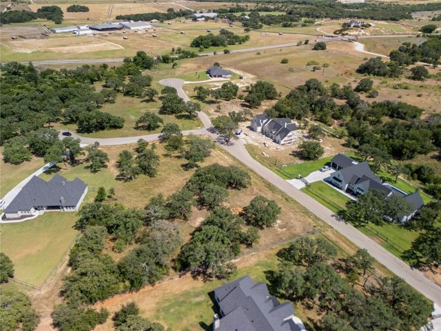 601 Nyoka Bend, Weatherford, TX 76087