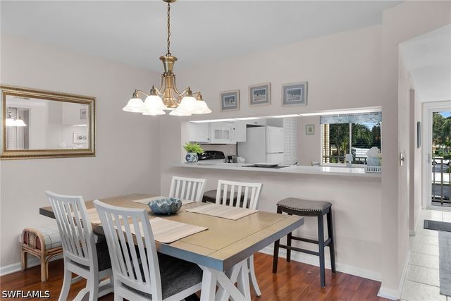 3675 Amberly CIR C207, Naples, FL 34112