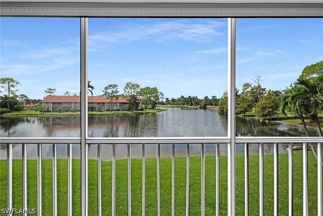 3675 Amberly CIR C207, Naples, FL 34112