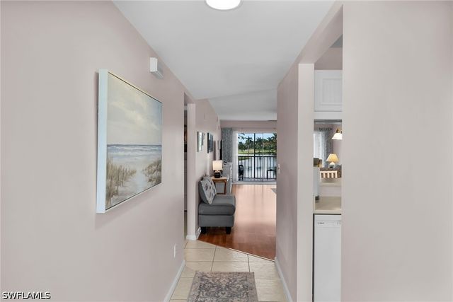 3675 Amberly CIR C207, Naples, FL 34112