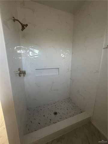 7606 Heisman Lane, Edinburg, TX 78542