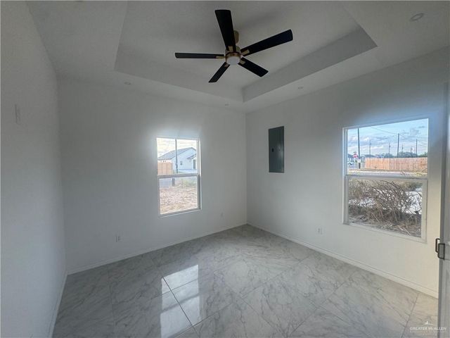 7606 Heisman Lane, Edinburg, TX 78542