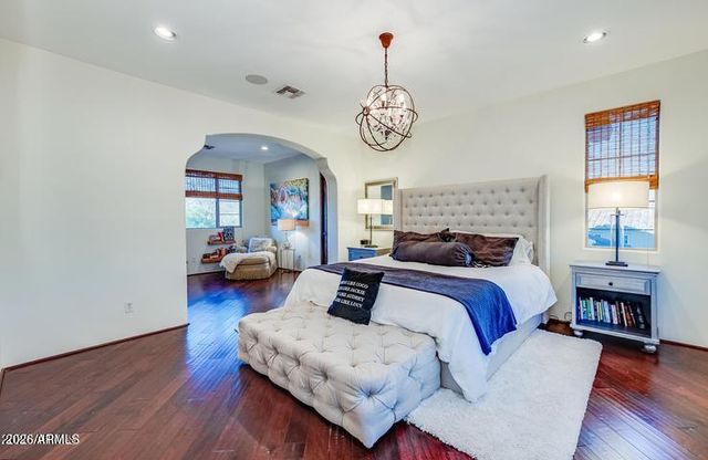 8280 E TAILFEATHER Drive, Scottsdale, AZ 85255