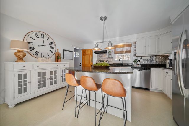 6 Orcutt Avenue, Lebanon, NH 03784