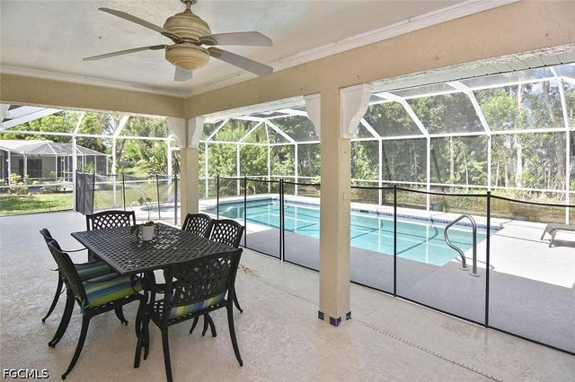 18674 Spruce DR E, Fort Myers, FL 33967