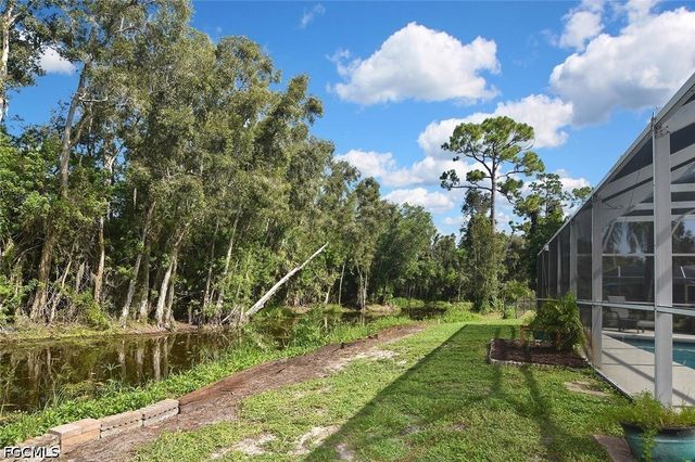 18674 Spruce DR E, Fort Myers, FL 33967