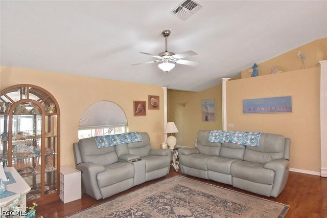 18674 Spruce DR E, Fort Myers, FL 33967