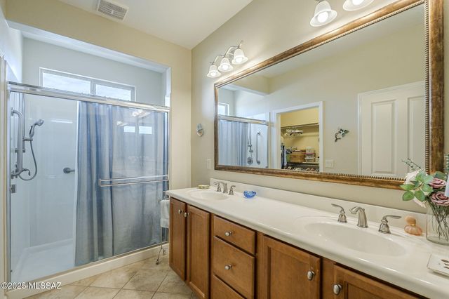 732 N Moana Drive, Green Valley, AZ 85614
