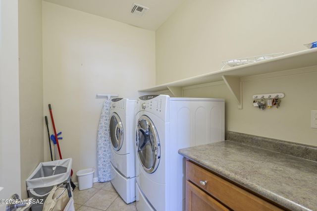 732 N Moana Drive, Green Valley, AZ 85614