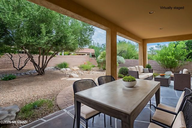 732 N Moana Drive, Green Valley, AZ 85614